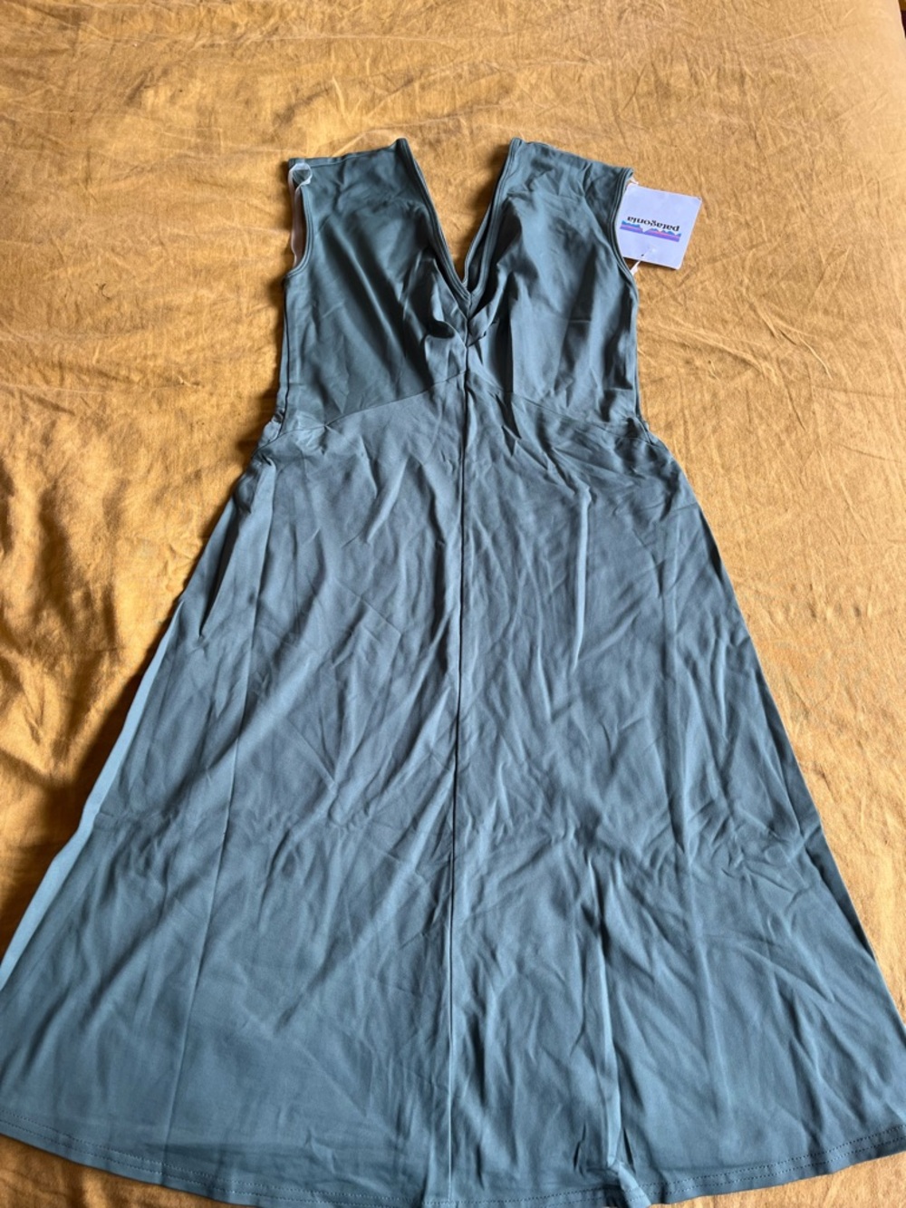 Patagonia Women's Nylon Blend Dress Stretch Waterproof Olive Green Size XS